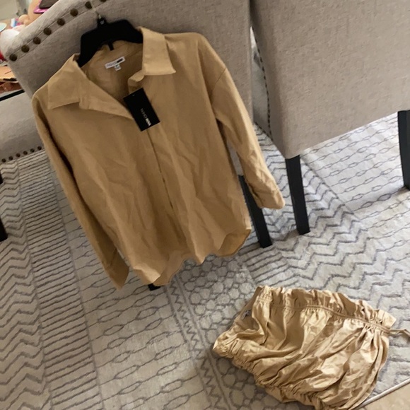 NWT fashionNova take a look ruched Skirt set - Picture 6 of 6